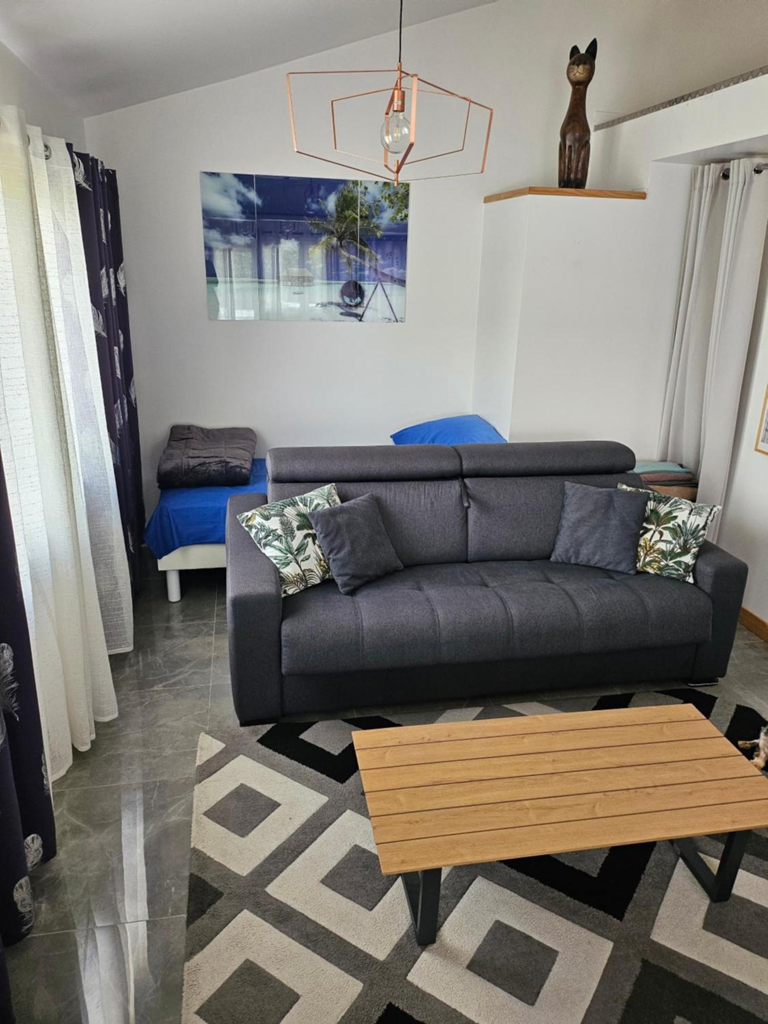 Bienvenue Chez Alain Et Marie Διαμέρισμα Αντίμπ Δωμάτιο φωτογραφία